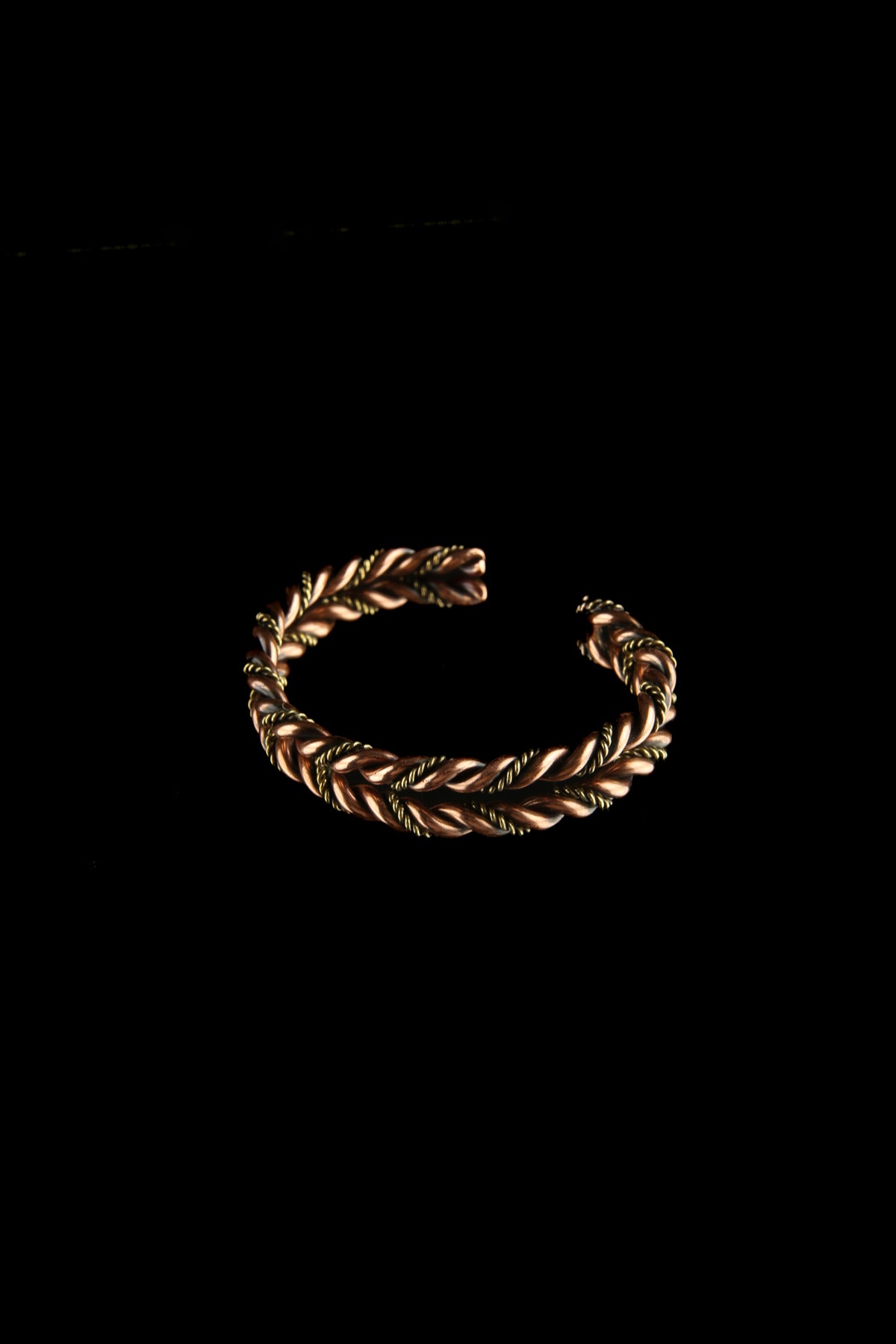 BAKIR BİLEKLİK